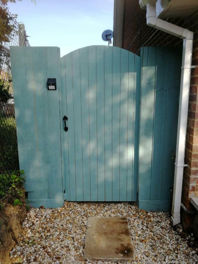 Villa Theannexeatlongview Lytchett Matravers Exterior foto